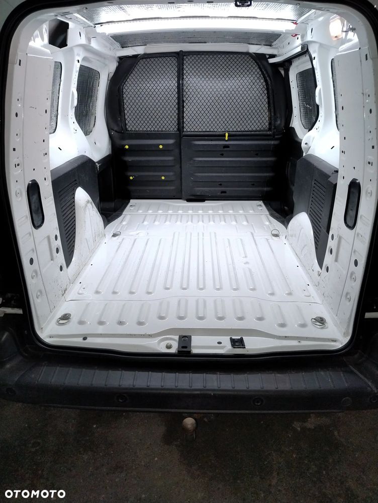 Peugeot Partner BlueHDi 120 Stop&Start Active - 4