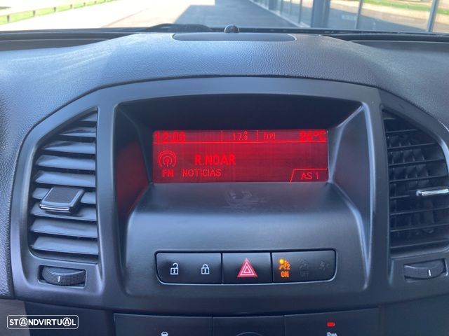 Opel Insignia Sports Tourer 2.0 CDTi Edition S/S — fotografia 19
