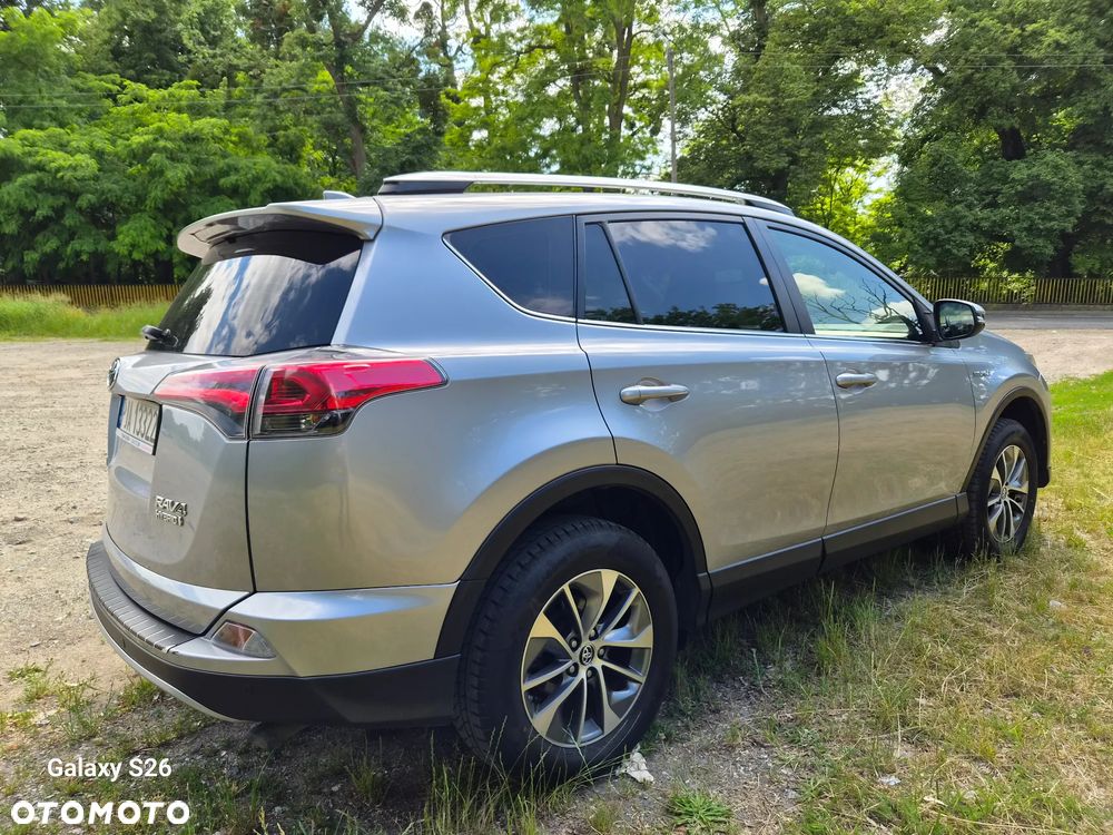 Toyota RAV4 Hybrid Premium 4x2 - 14