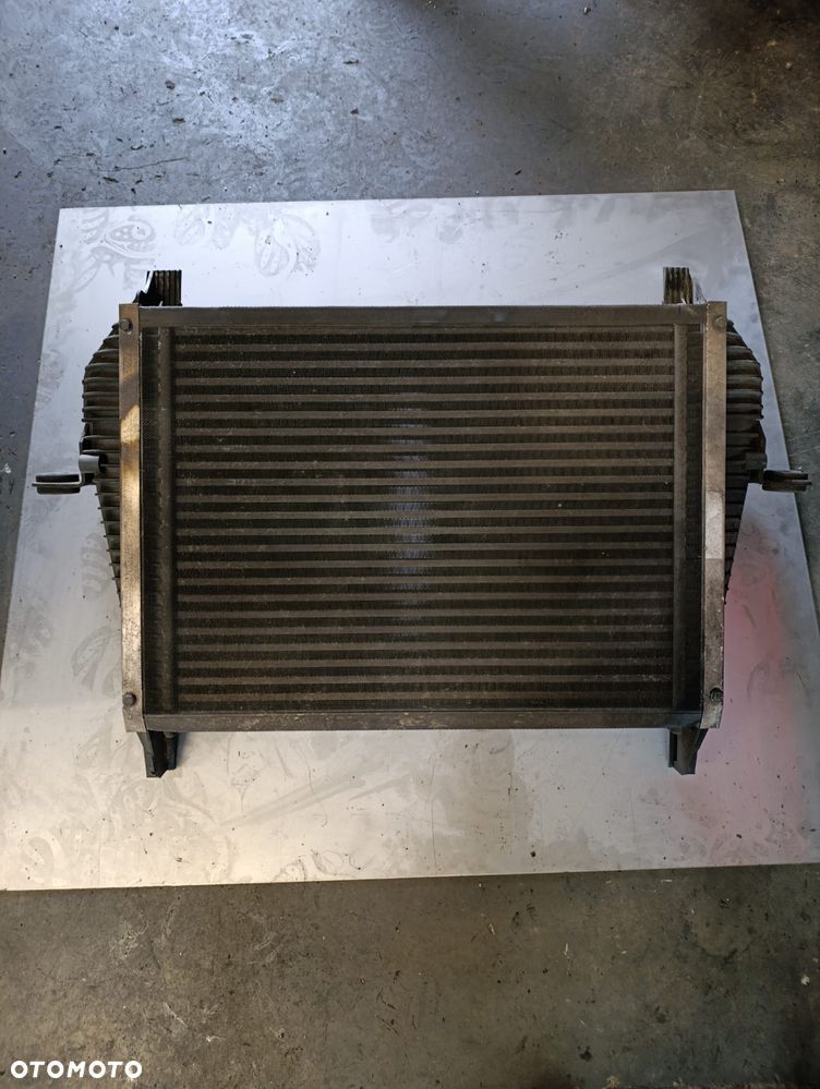 Iveco Eurocargo chłodnica intercooler 504028467 - 1