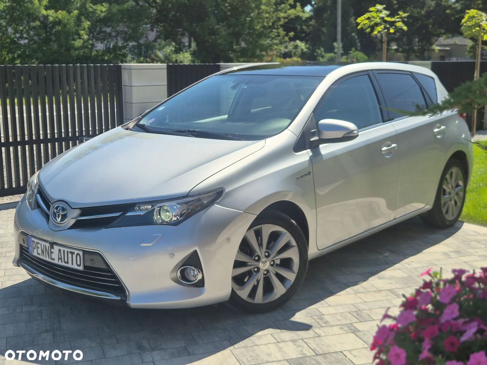 Toyota Auris - 1