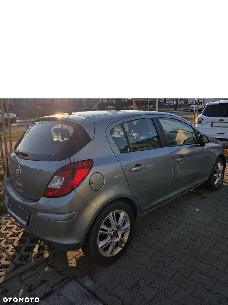 Opel Corsa - 3