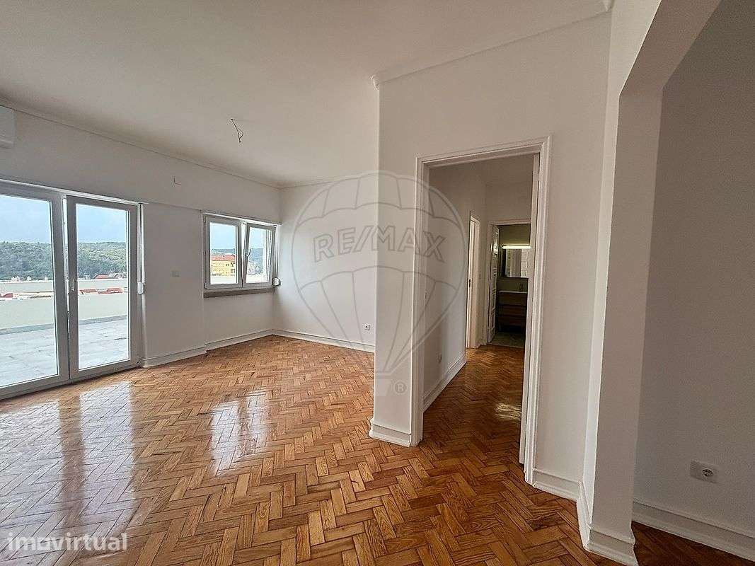 Apartamento T2 para arrendamento - Grande imagem: 3/18