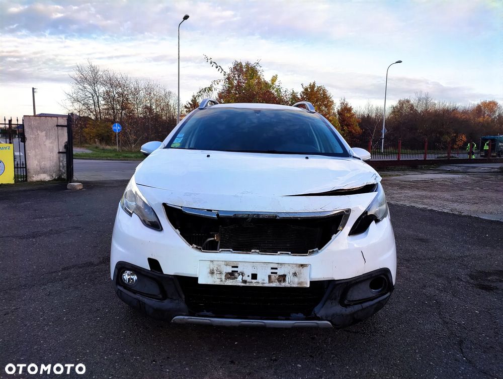 Peugeot 2008 1.5 BlueHDi Active S&S - 4