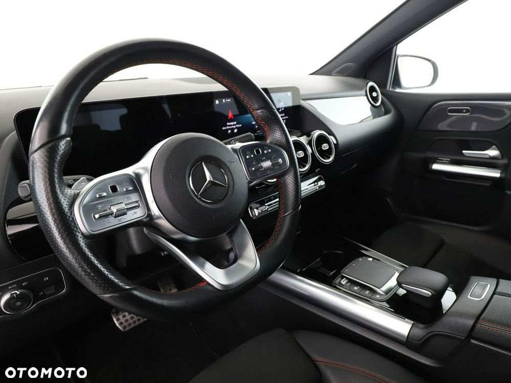 Mercedes-Benz Klasa B 250 e PHEV AMG Line 8G-DCT - 16