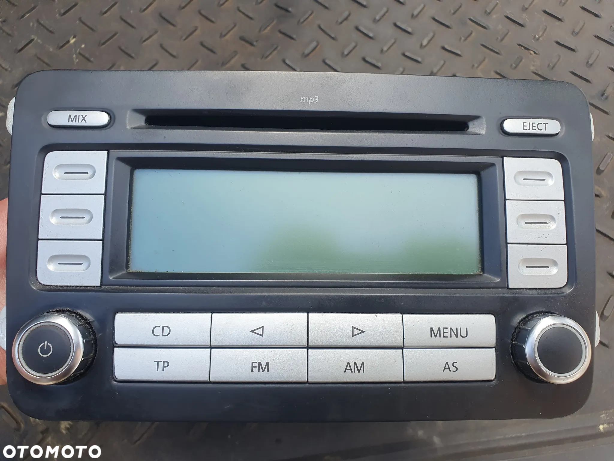 VOLKSWAGEN RADIO FABRYCZNE CD 1K0035186AD RADIOODTWARZACZ CADDY III GOLF V PASSAT B6 TOURAN I - 3