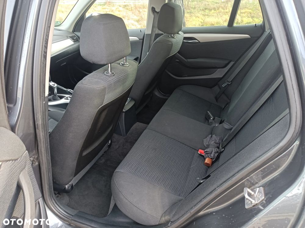 BMW X1 xDrive18d xLine - 30
