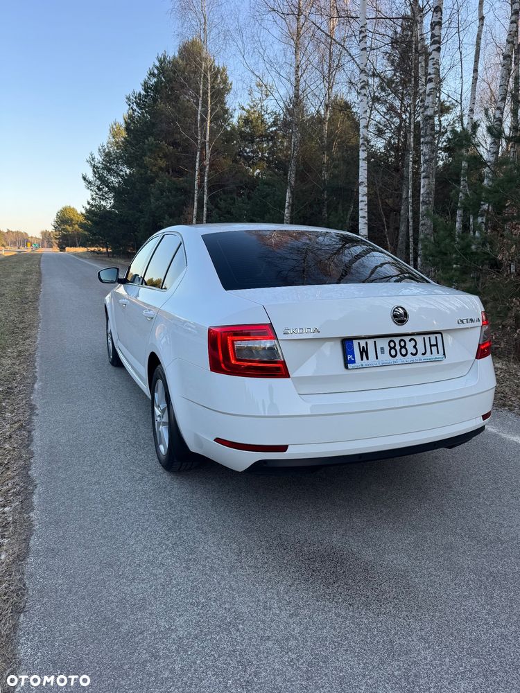 Skoda Octavia - 4