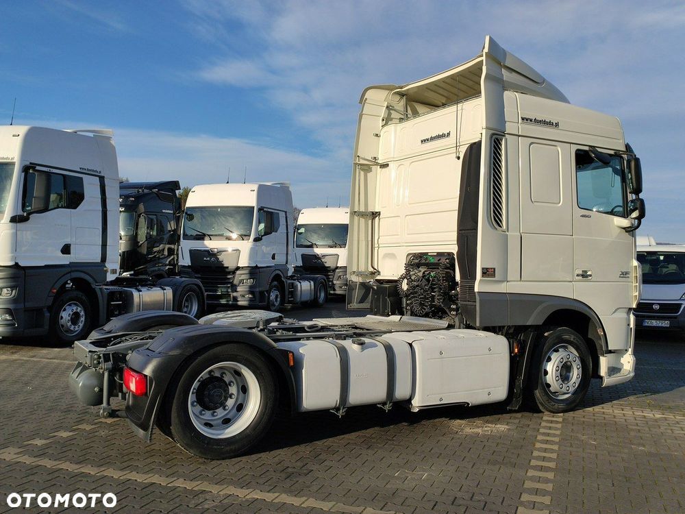 DAF XF 106.460 Euro 6 LowDeck Mega - 10