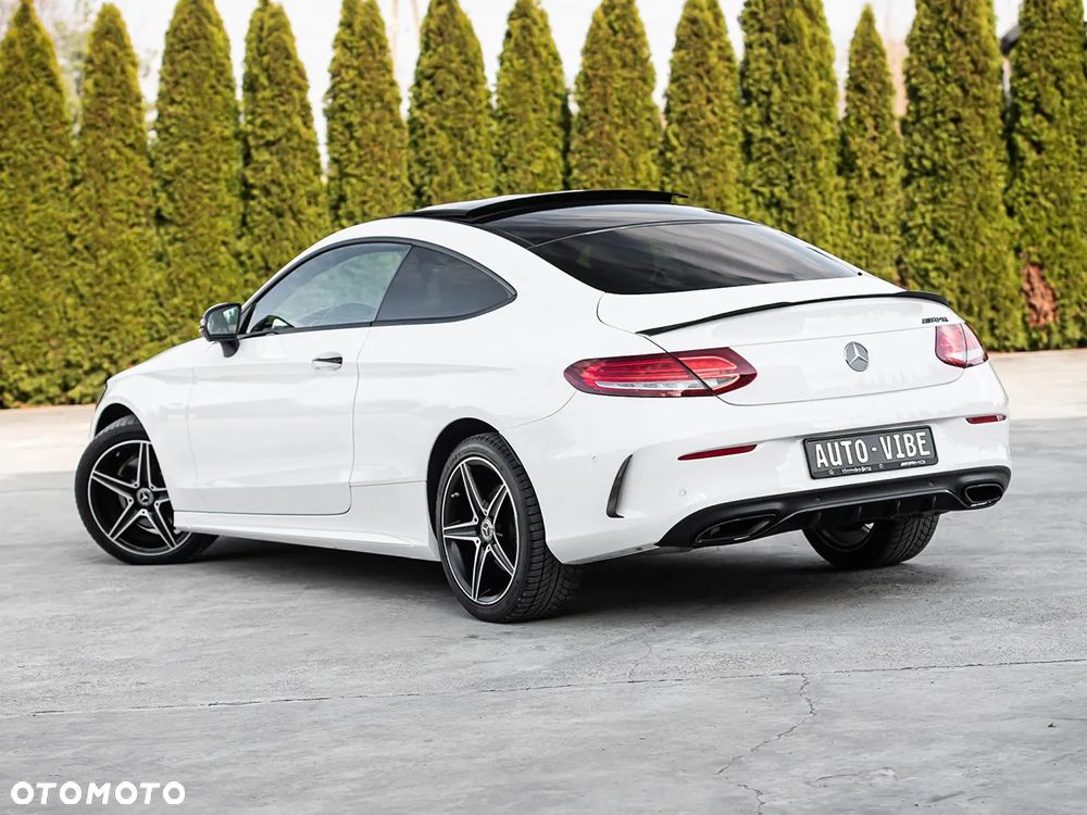 Mercedes-Benz Klasa C 200 4Matic 9G-TRONIC AMG Line - 10