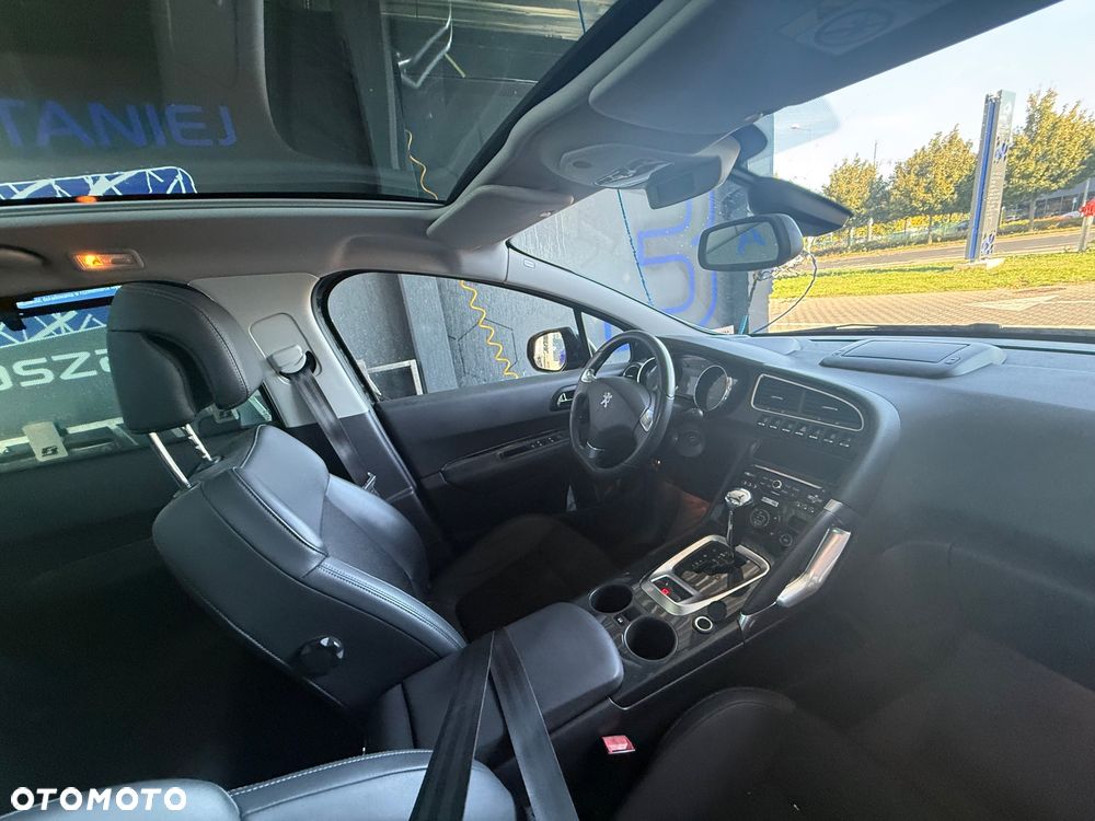 Peugeot 3008 - 16