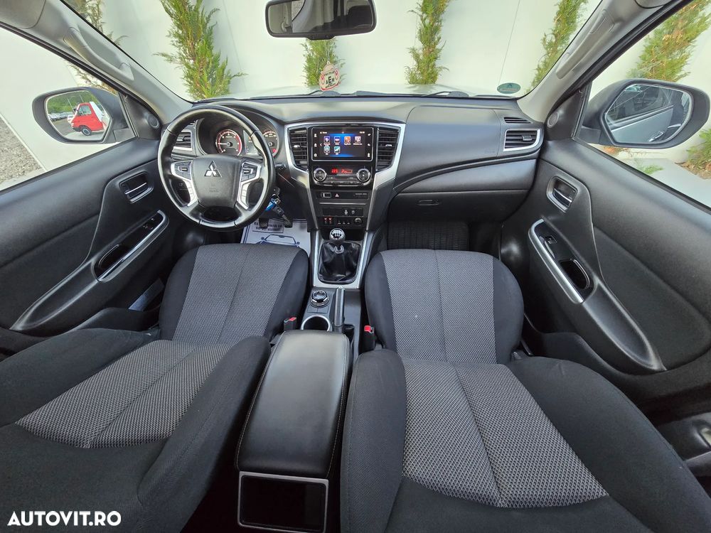 Mitsubishi L200 - 6