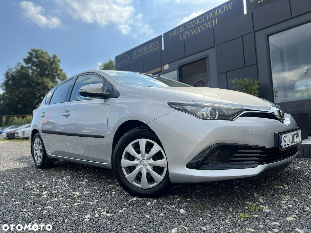 Toyota Auris 1.33 VVT-i Comfort - 2