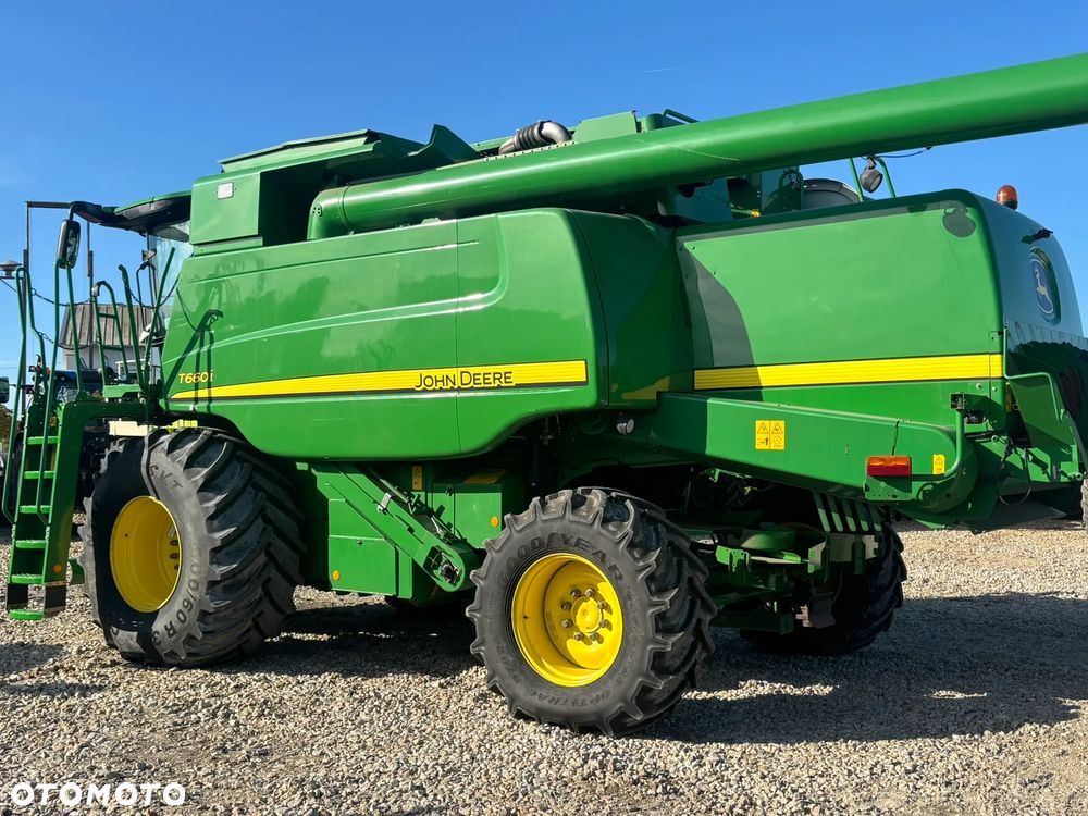 John Deere T660i - 2