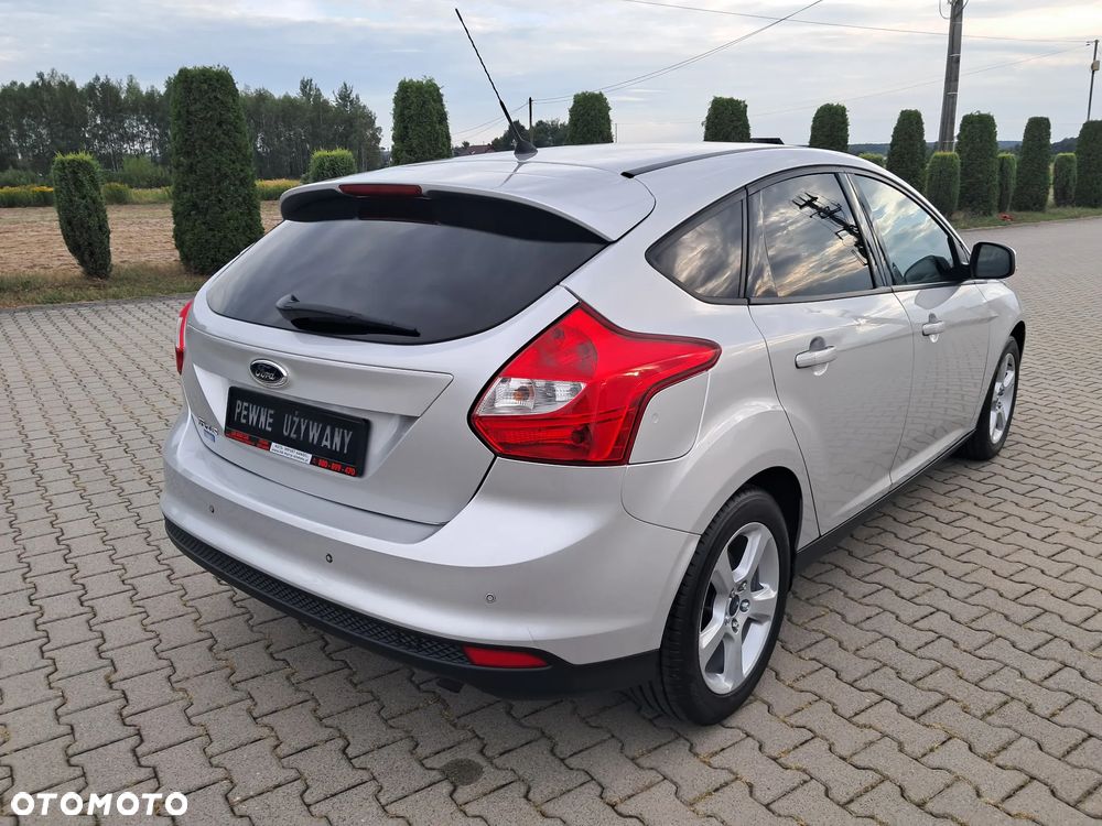 Ford Focus 1.6 Trend - 11