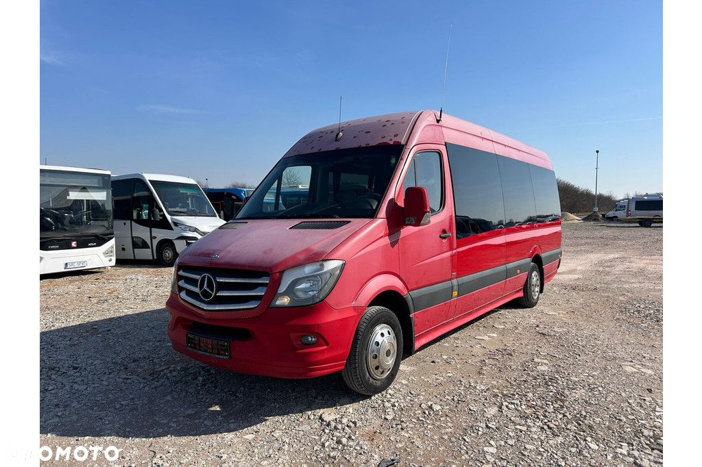 Mercedes-Benz Sprinter 519 - 12