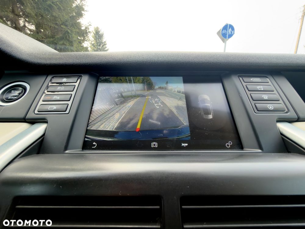 Land Rover Discovery Sport TD4 HSE - 35