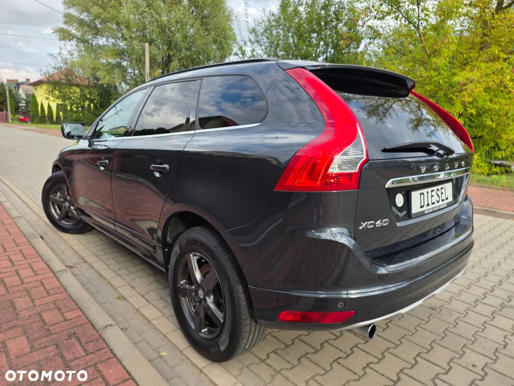Volvo XC 60 D3 Drive-E Momentum - 36
