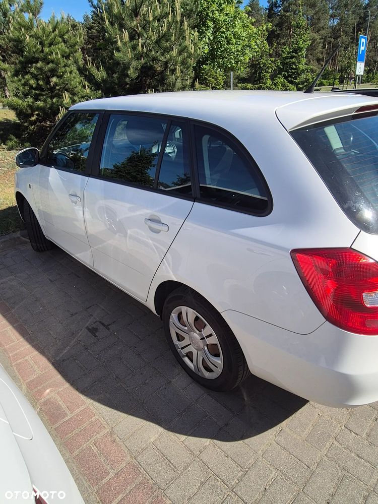 Skoda Fabia 1.6 TDI DPF Classic - 3