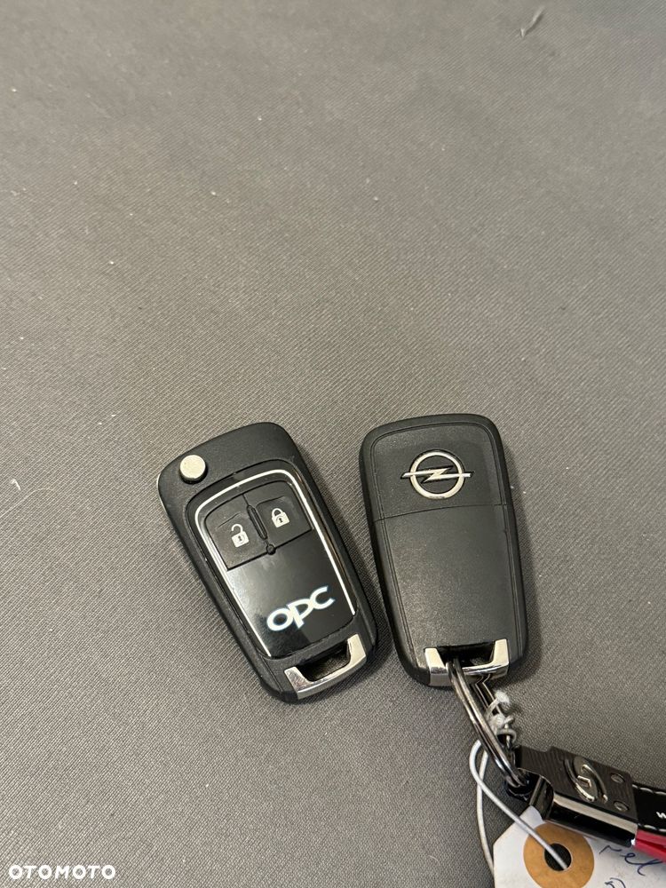 Opel Astra OPC - 19