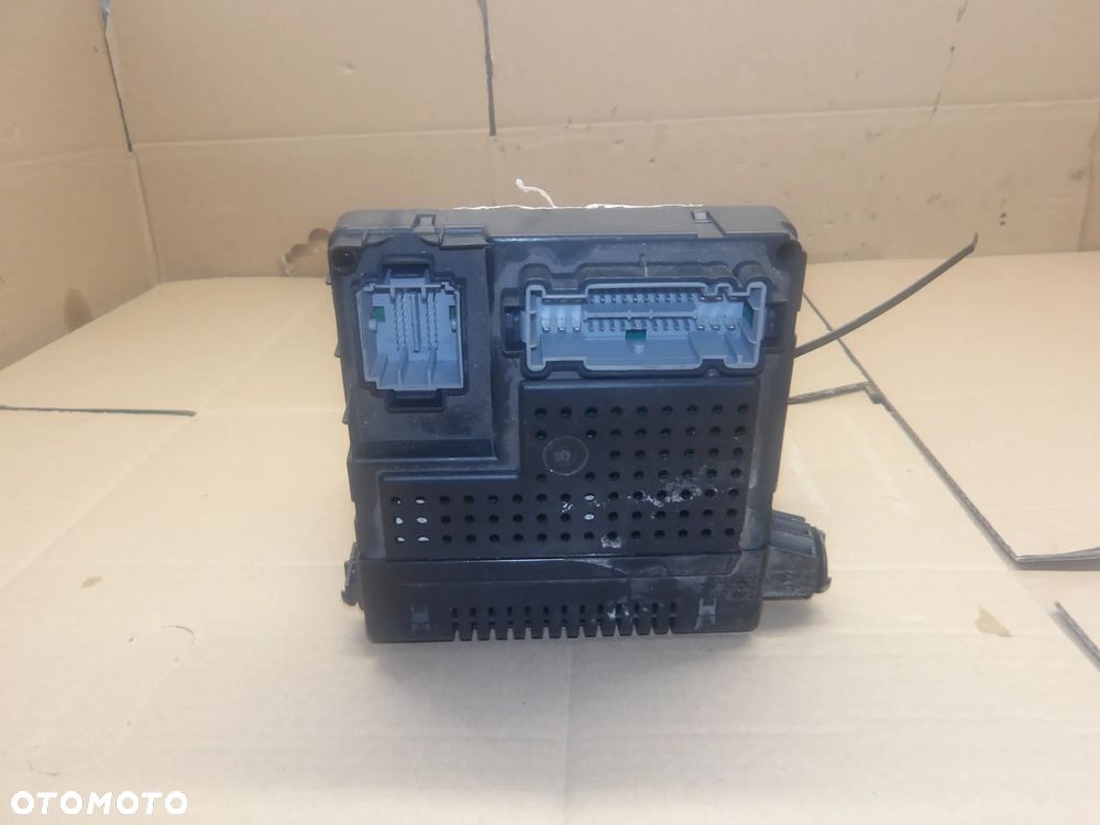 VOLVO S60 2.4B SKRZYNKA BEZPIECZNIKÓW MODUŁ CEM KOMFORTU 30786889 - 4