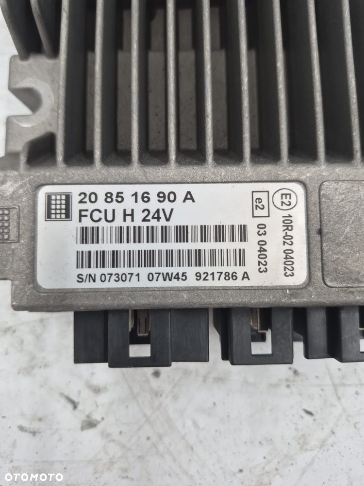 STEROWNIK MODUŁ ŚWIATEŁ RENAULT MAGNUM DXI - 4
