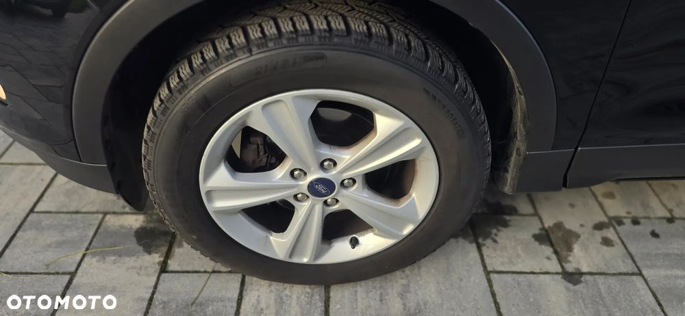 Ford Kuga 1.5 EcoBoost 2x4 Black & Silver - 30