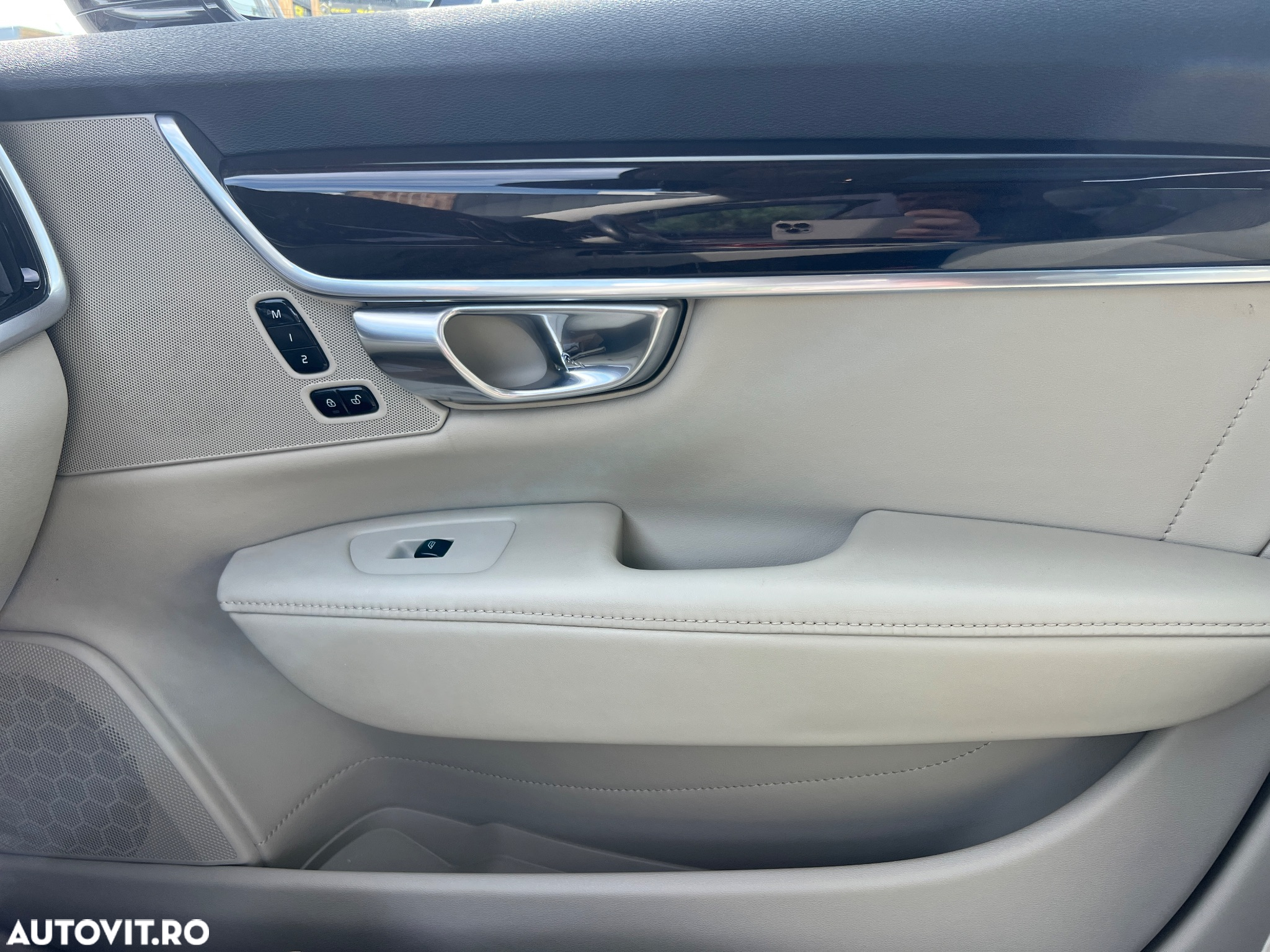 Volvo S90 D5 AWD Geartronic Inscription - 16