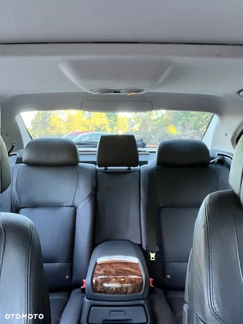 BMW Seria 7 740d xDrive - 3