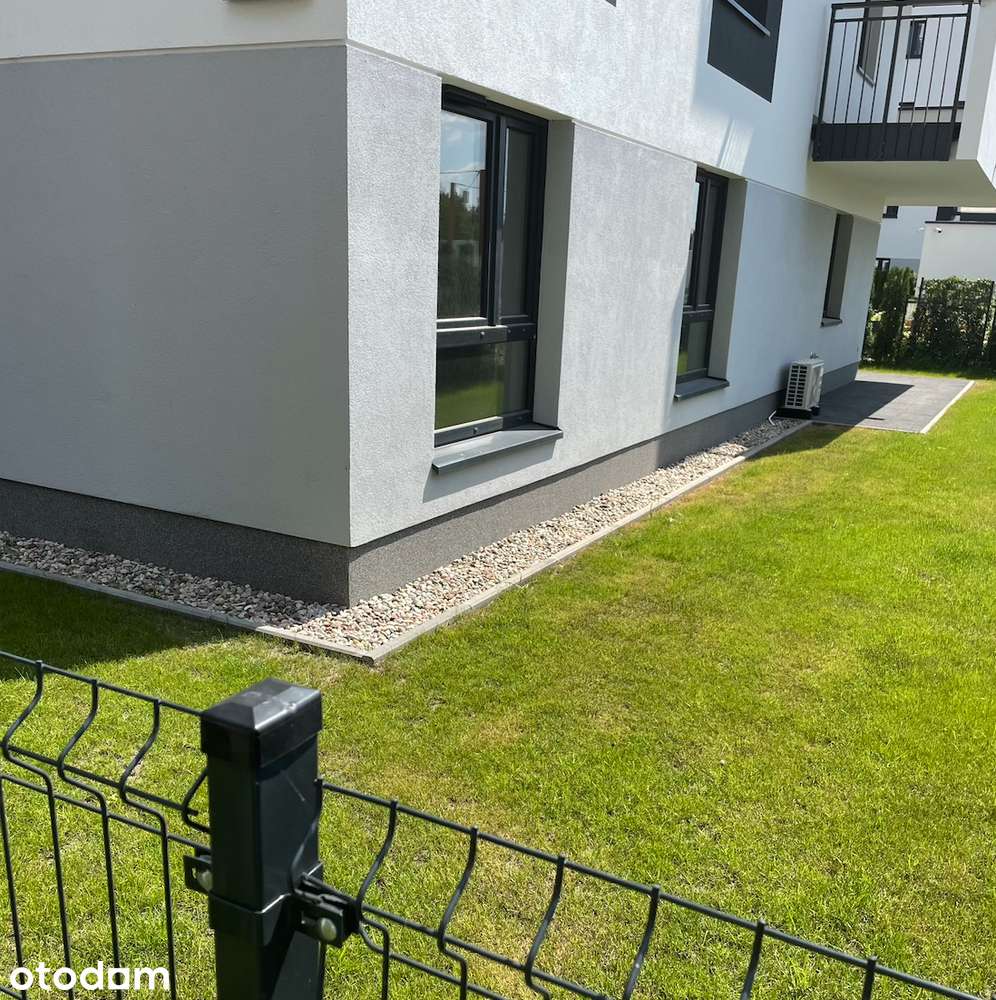 OGRÓD ok. 50m2 --> sklepy, nowa PKM, siłownia w zasięgu ręki| GARAŻ