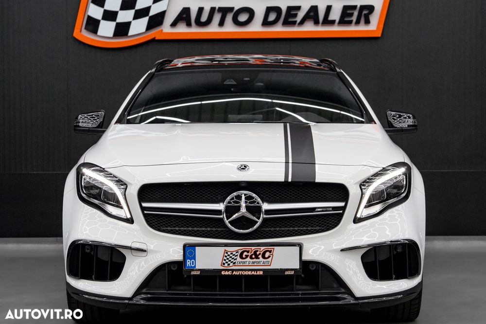 Mercedes-Benz GLA AMG 45 4Matic AMG Speedshift 7G-DCT - 24