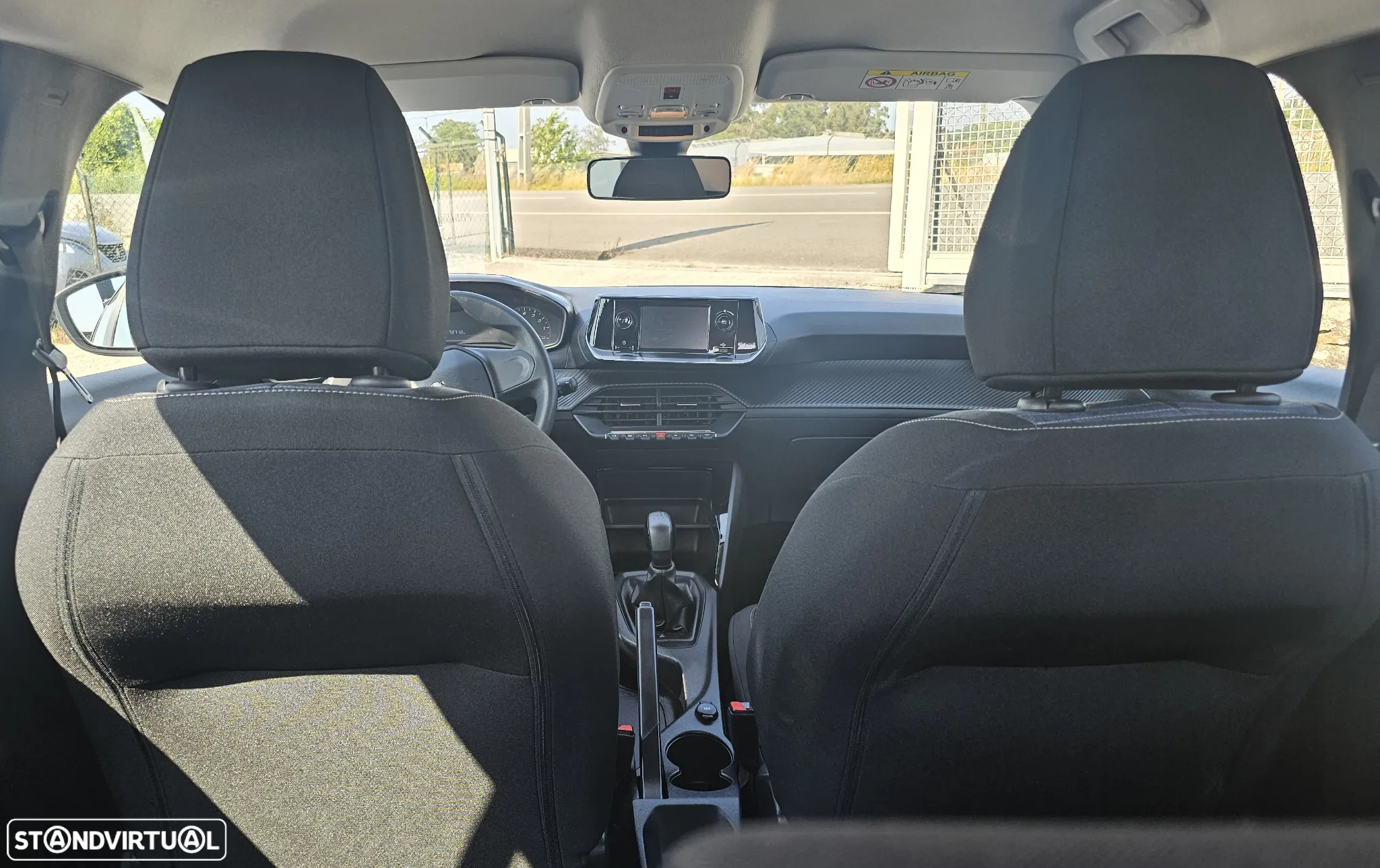 Peugeot 208 1.2 PureTech Like - 18