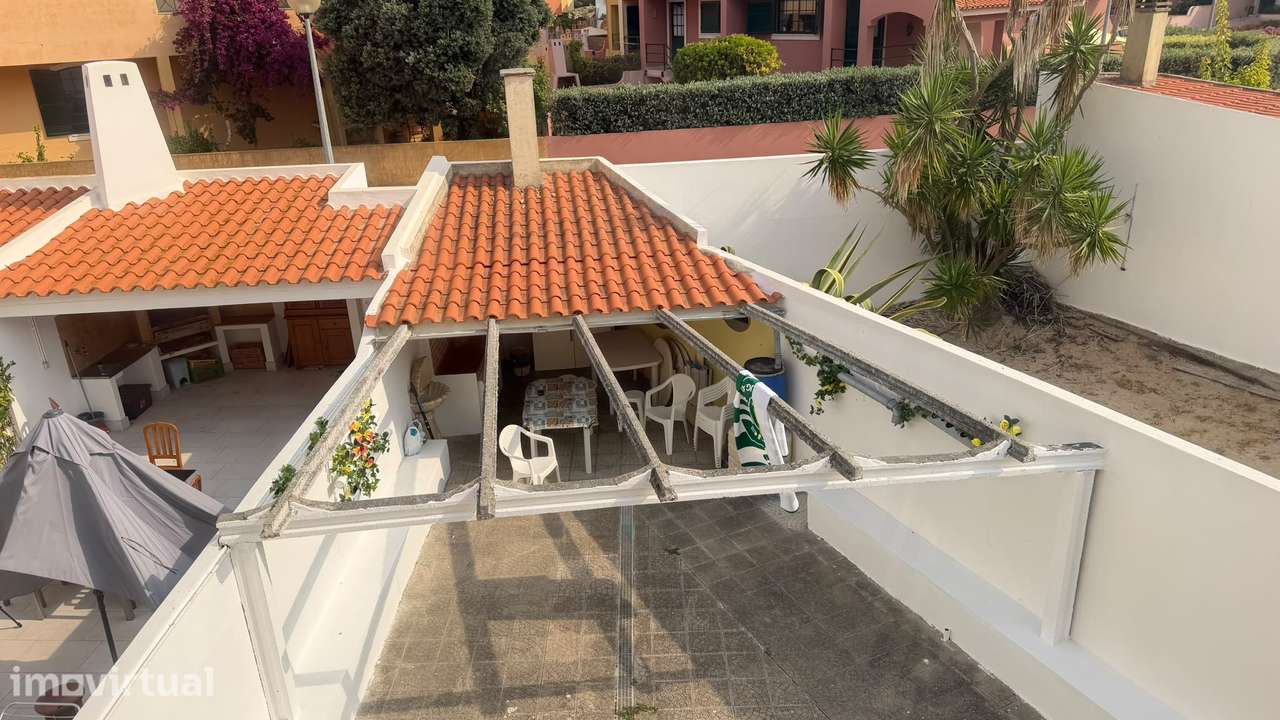 Apartamento T2 Semi-Mobilado com Vista Mar na Consolação - Grande imagem: 5/25
