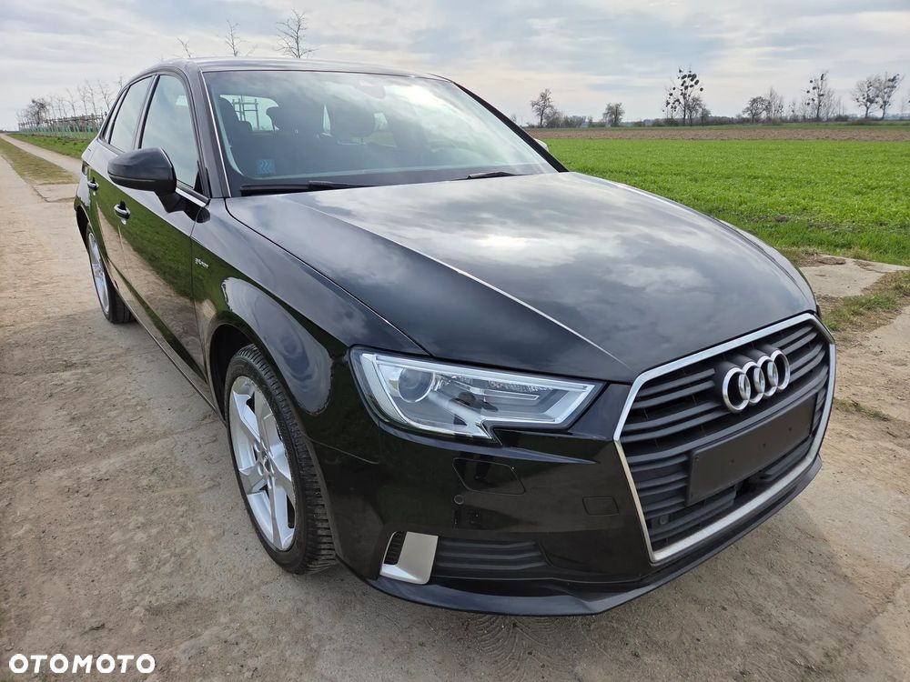 Audi A3 Sportback 1.4 TFSI S tronic Ambiente - 18