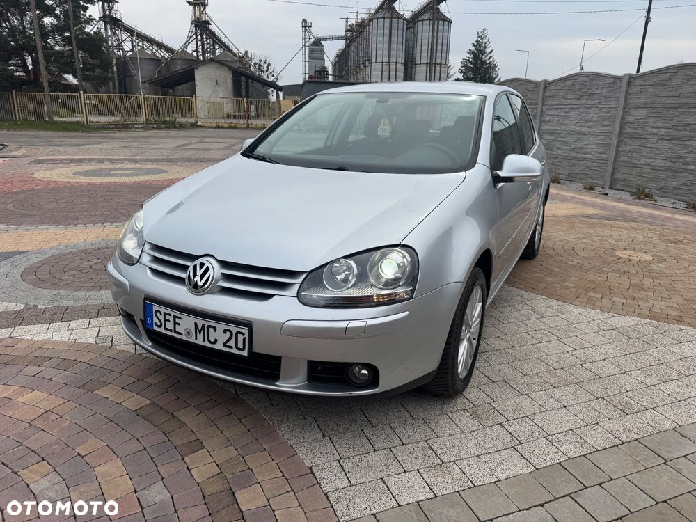 Volkswagen Golf 2.0 FSI 4Motion Comfortline - 2