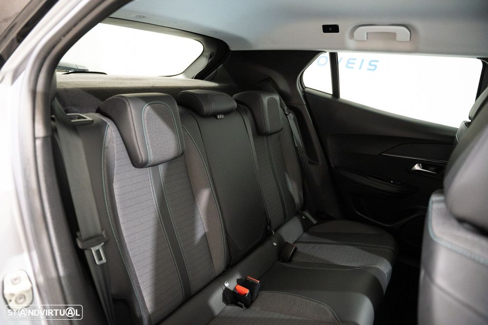 Peugeot 2008 1.5 BlueHDi Allure EAT8 - 15