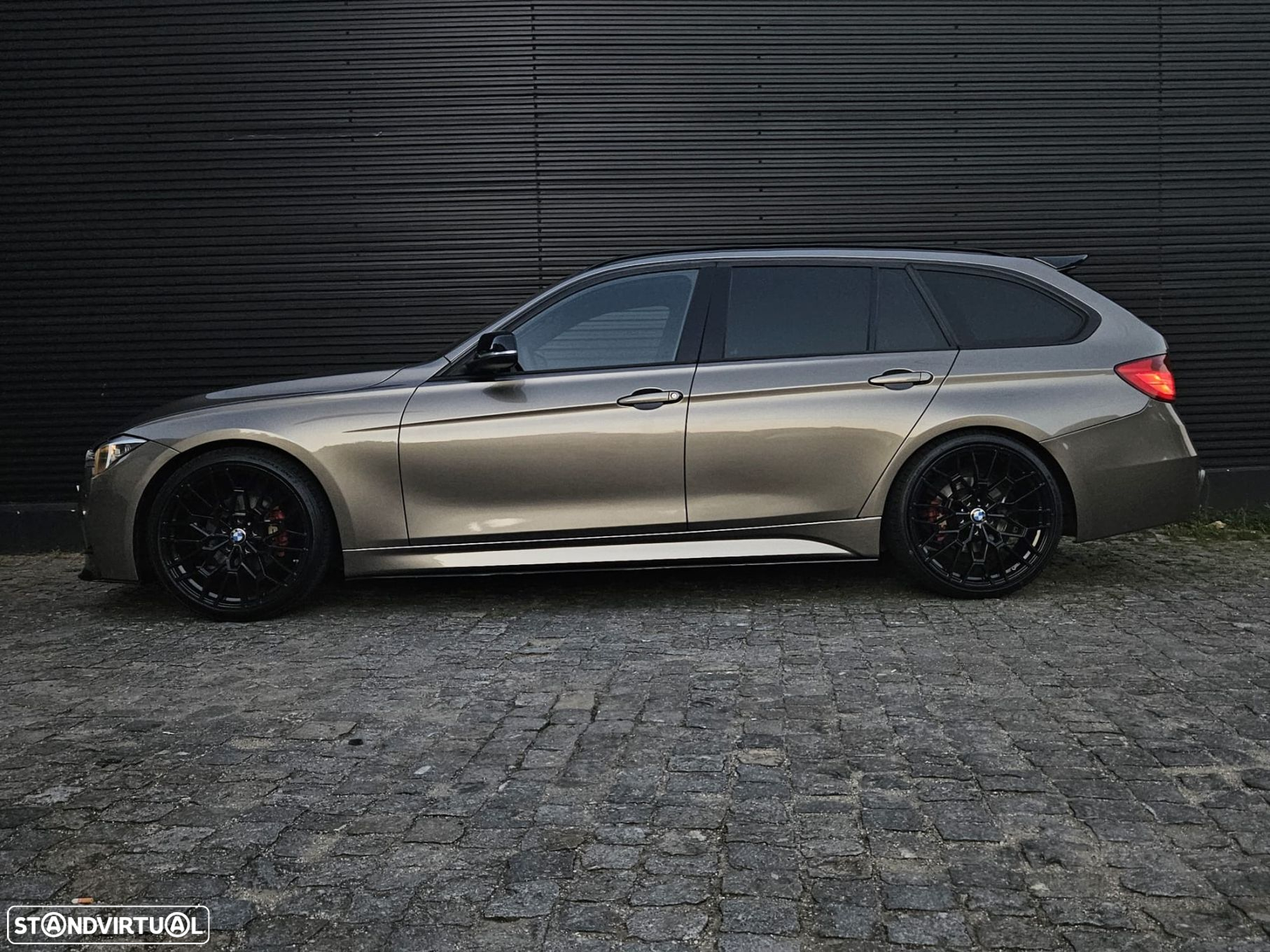 BMW 318 d Touring Aut. Blue Performance Sport Line - 4