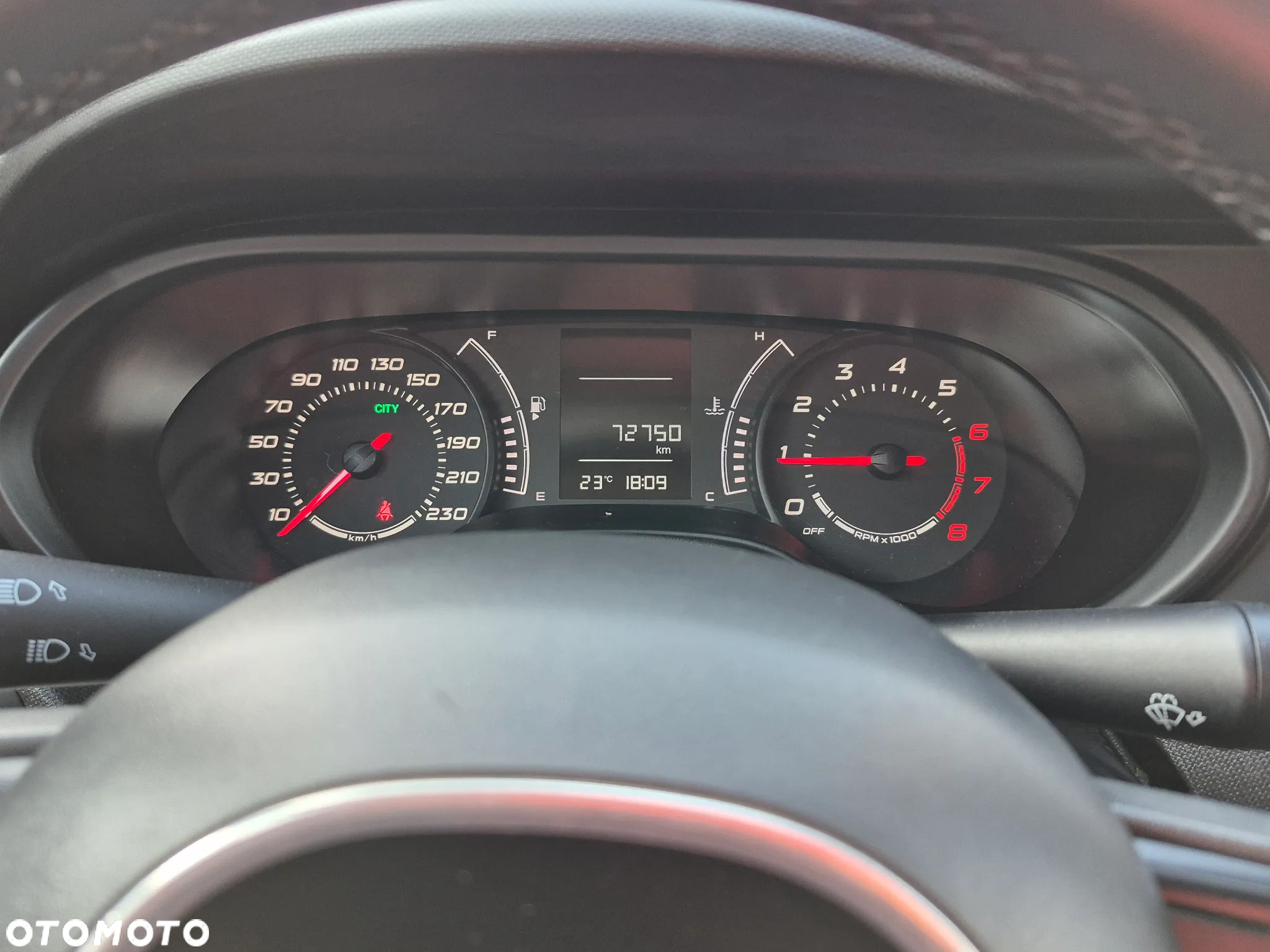 Fiat Tipo - 12