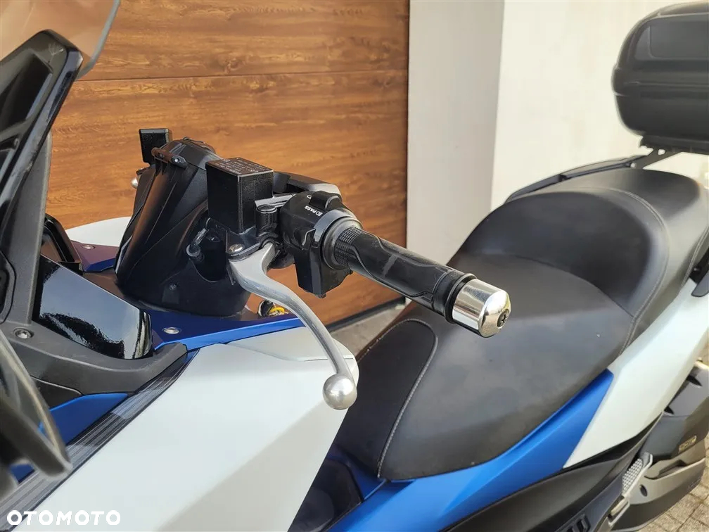 Honda NSS - 2