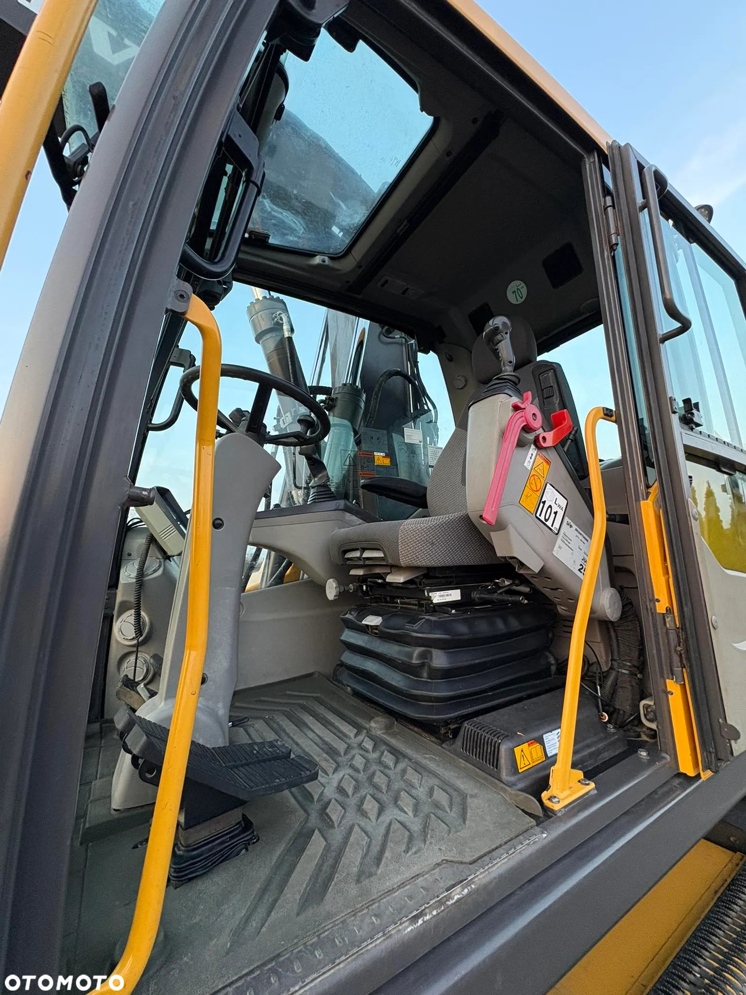 Volvo EW 140D ROTOTILT SZCZYPCE SYSTEM LEICA - 18