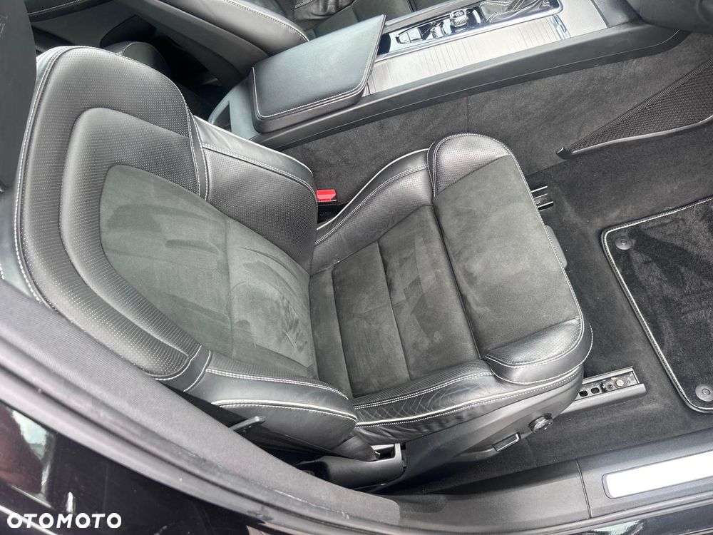 Volvo XC 60 D4 SCR R-Design - 28
