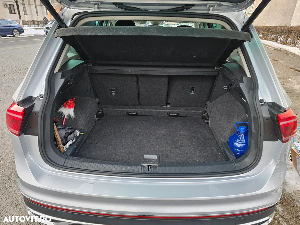 Volkswagen Tiguan 2.0 TDI SCR DSG 4Motion Elegance - 12