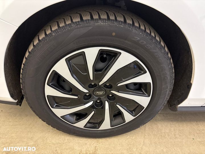 Ford Focus 1.5 EcoBlue Start-Stopp-System Aut. TITANIUM DESIGN - 9