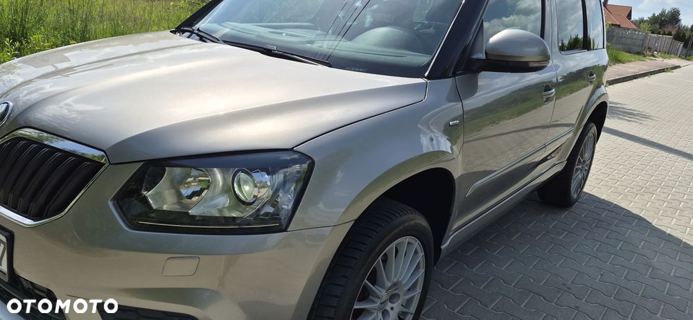 Skoda Yeti Tour 2.0 TDI SCR 4x4 DSG - 11