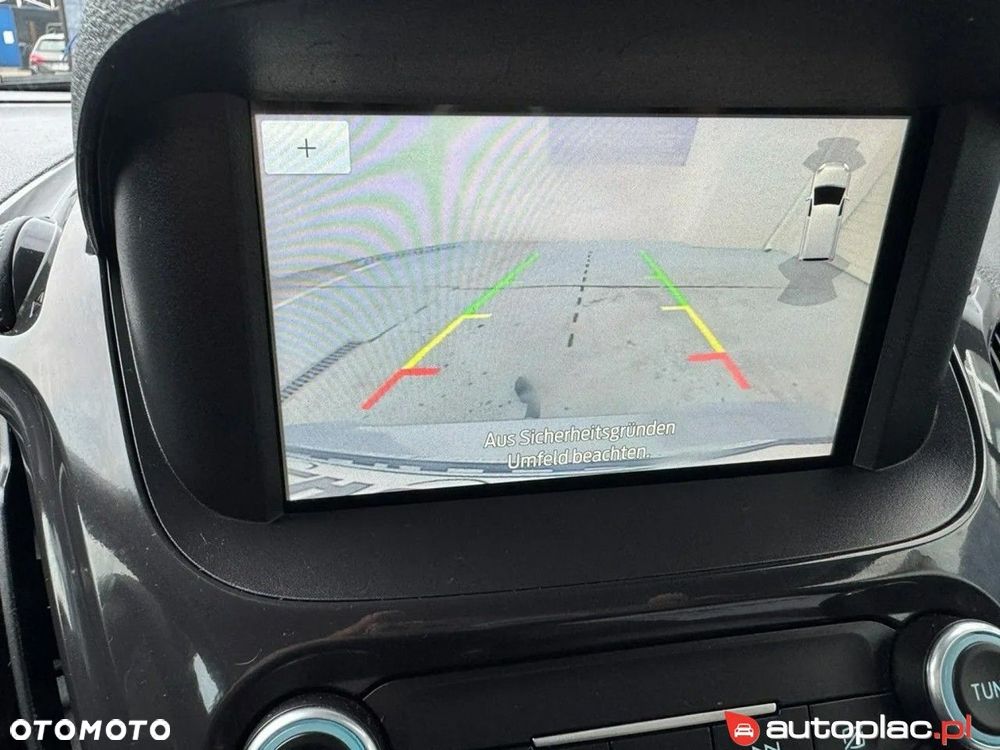 Ford Tourneo Courier - 18