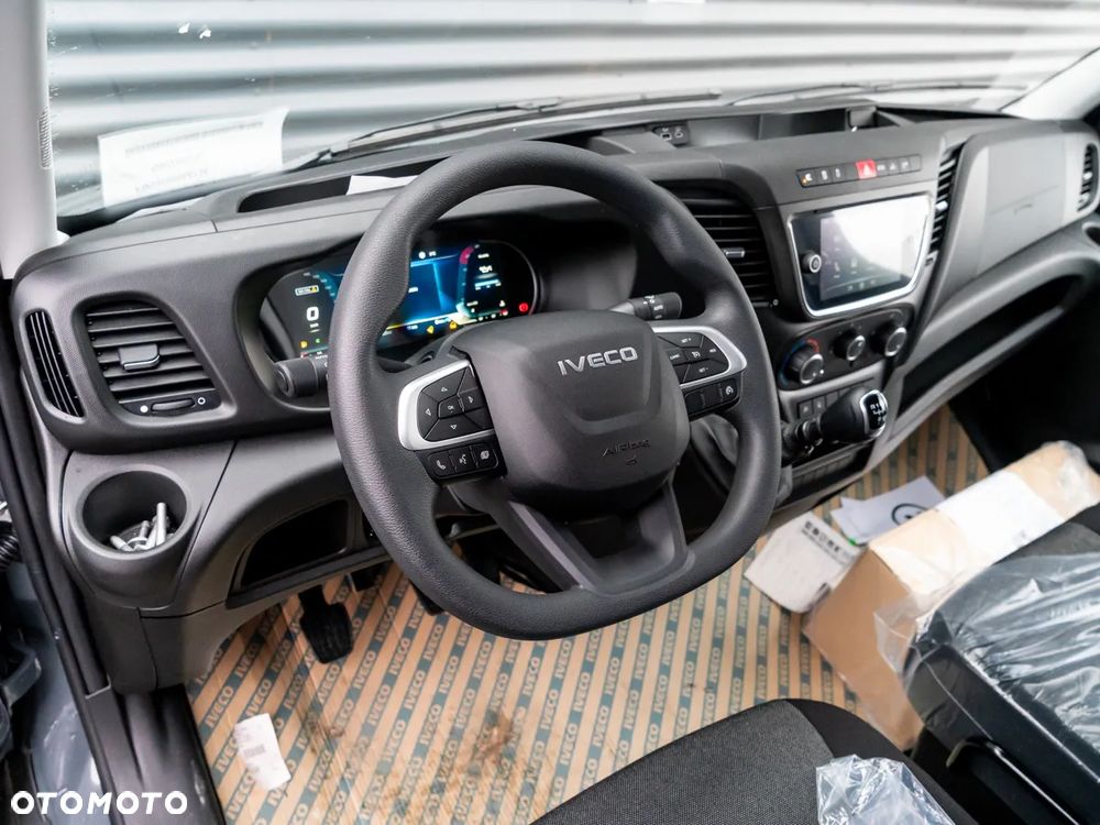 Iveco Daily 35S18HV L4H3 - 13