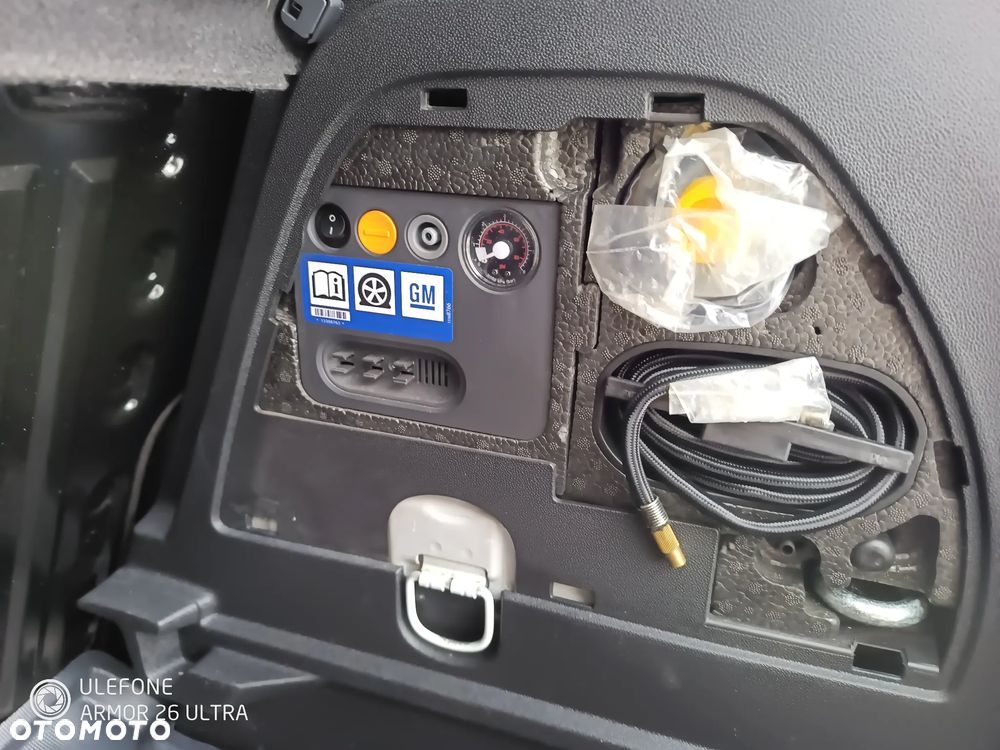 Opel Corsa 1.4 Enjoy - 18