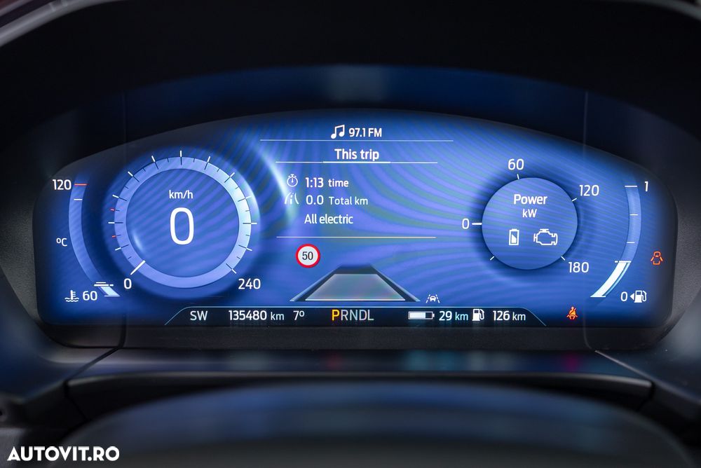 Ford Kuga 2.5 Duratec PHEV ST-LINE - 16