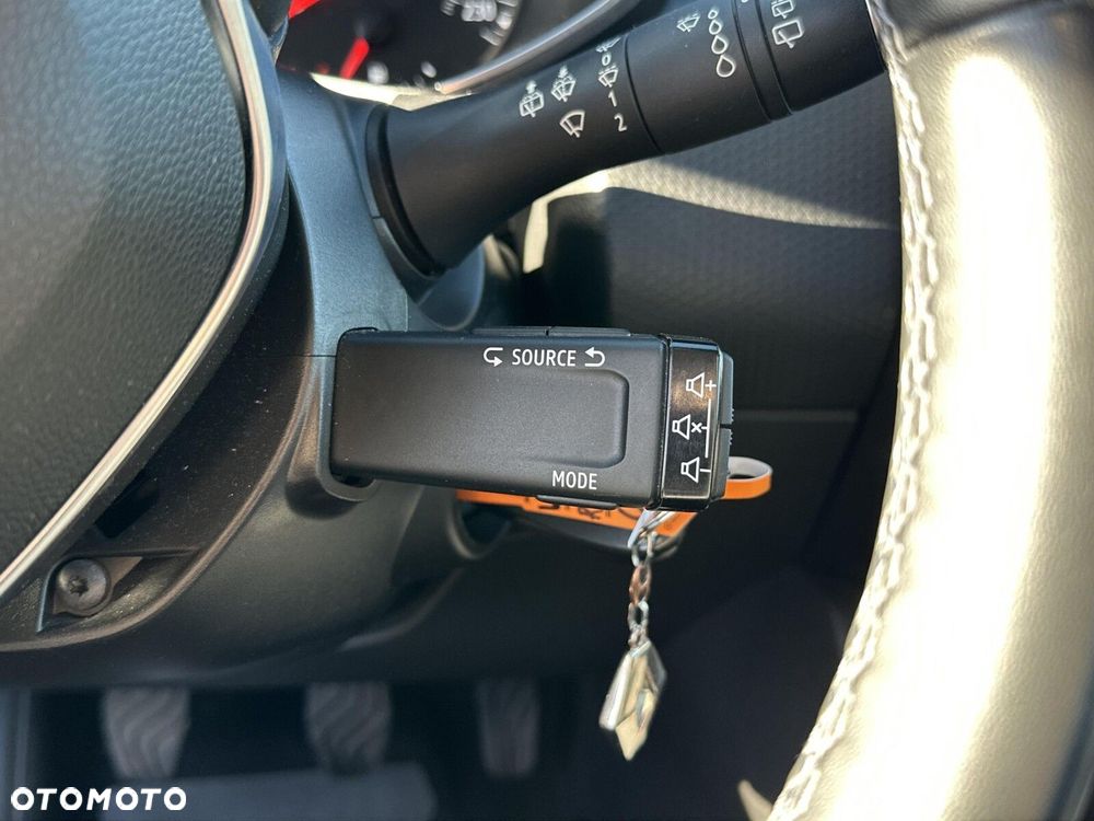 Renault Clio 1.0 TCe Intens - 35