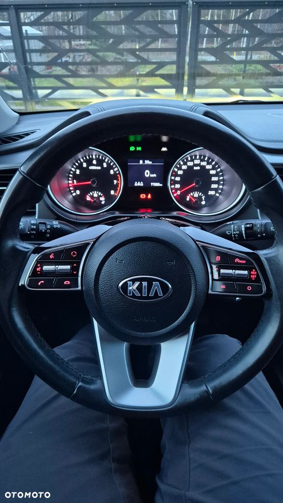 Kia XCeed 1.5 T-GDI M - 22